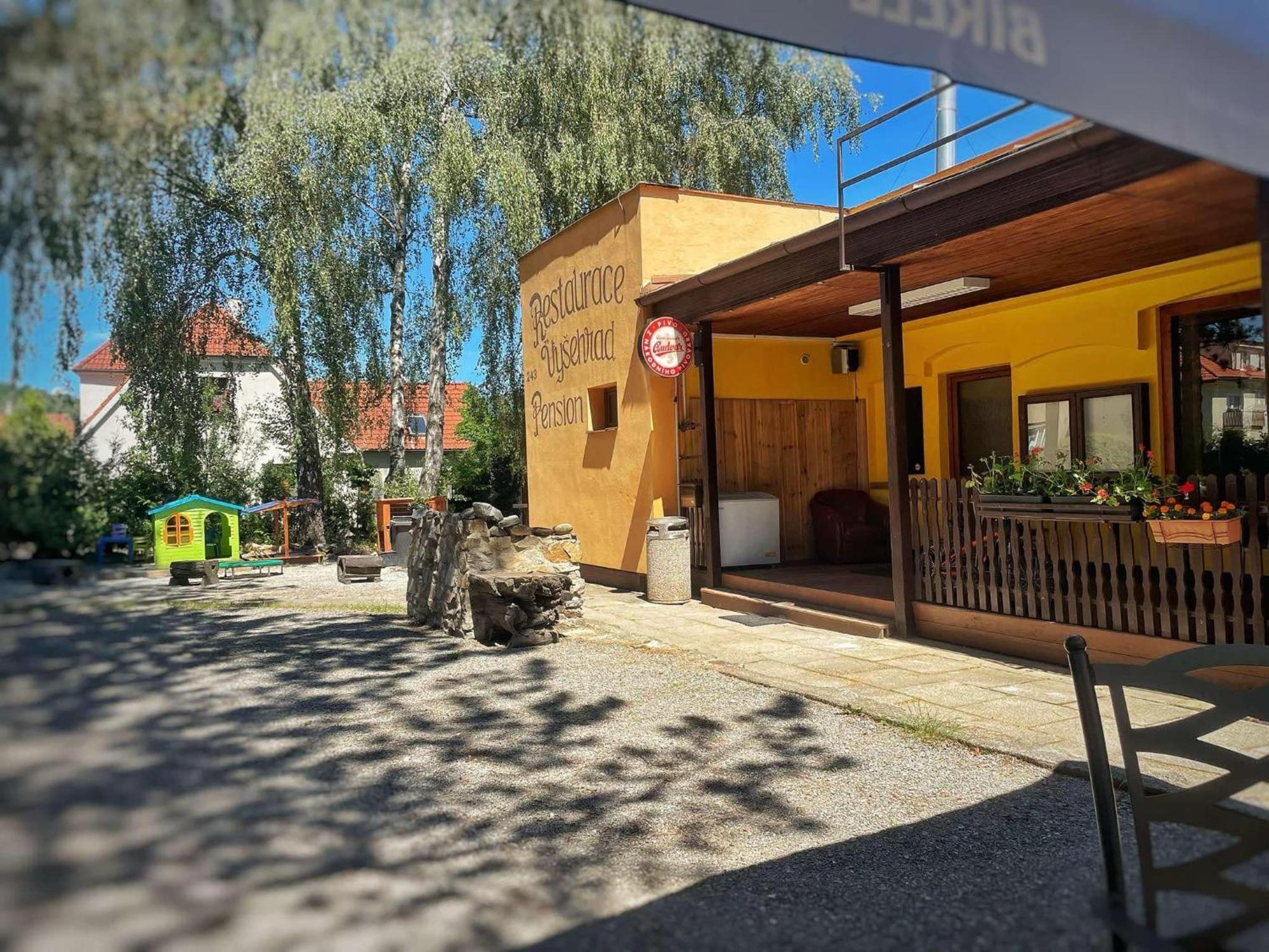 Penzion Vysehrad Nonstop Český Krumlov Kültér fotó